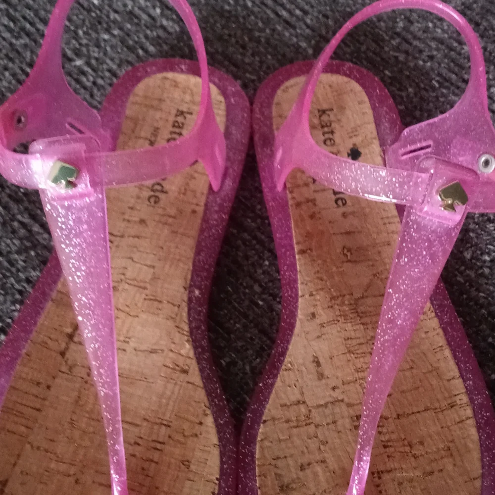 🆕 💘Kate Spade💘 - Pink Glitter 